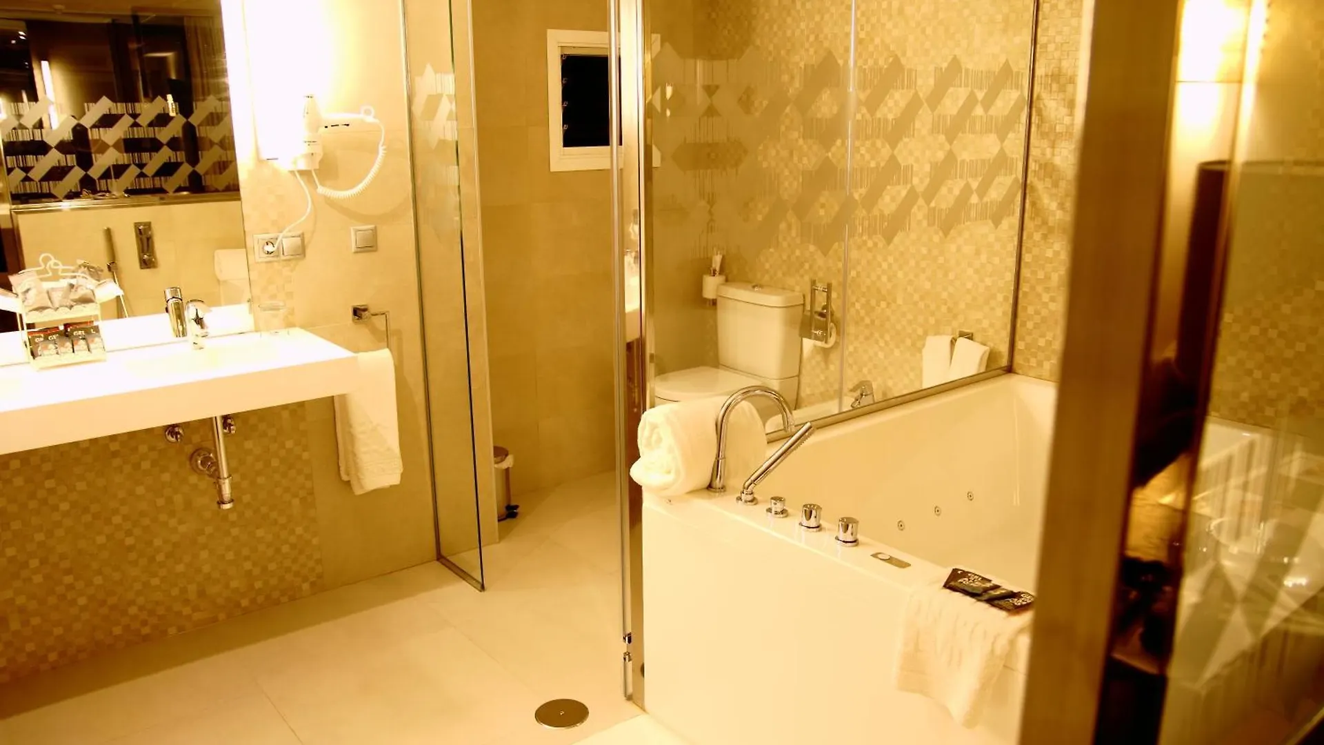 Hotel Don Paco Севилья