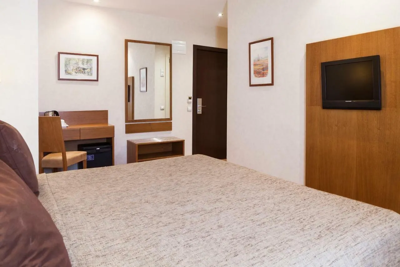 Hotel Don Paco Севилья